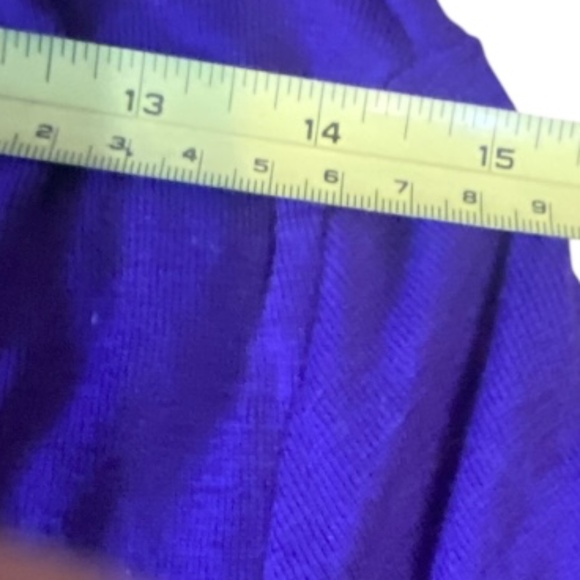 Merino Wool sweater. Canadian made. Sz S - Picture 11 of 16